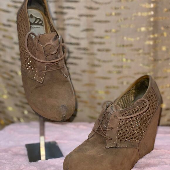 Fergalieidos size 9 women’s wedge lace up lattice shoes - Picture 1 of 6